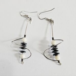 Vintage Sterling Silver Wire Hematite Beaded Artisan Dangle Drop Spiral Earrings